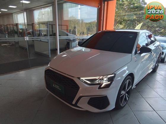 AUDI A3 2.0 40 TFSI MHEV SEDAN PERFORMANCE BLACK S-TRONIC AUDI A3 2.0 40 TFSI MHEV SEDAN PERFORMANCE BLACK S-TRONIC